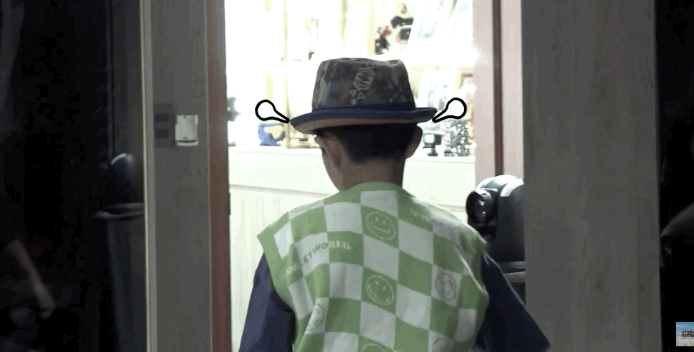 Phan Hiển g&acirc;y bức x&uacute;c v&igrave; h&agrave;nh động thi&ecirc;n vị giữa 2 con, khiến qu&yacute; tử phải bật kh&oacute;c ấm ức - Ảnh 2.