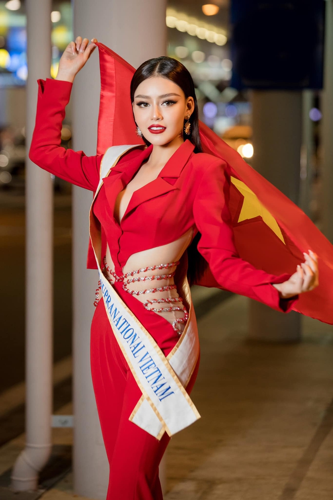Hành trình Đặng Thanh Ngân tại Miss Supranational: Từ đại diện bị bơ toàn tập đến cú twist Á hậu 4 - Ảnh 4.