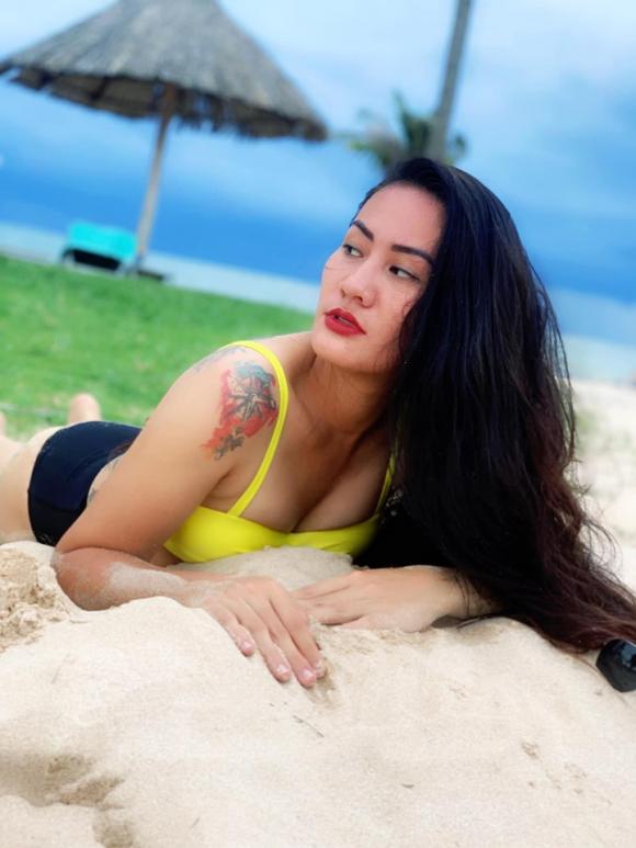 B&ugrave;i Lan Hương, Minh C&uacute;c g&acirc;y sửng sốt khi diện bikini: L&yacute; do l&agrave; g&igrave;? - Ảnh 3.