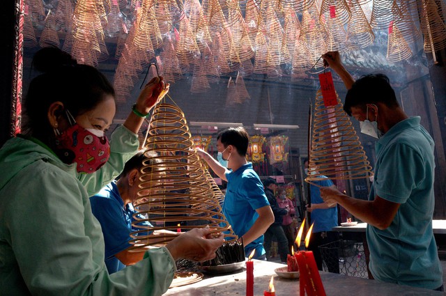 Báo quốc tế: Làng nghề làm hương truyền thống Hà Nội gìn giữ giá trị cốt lõi 100 năm - Ảnh 3.