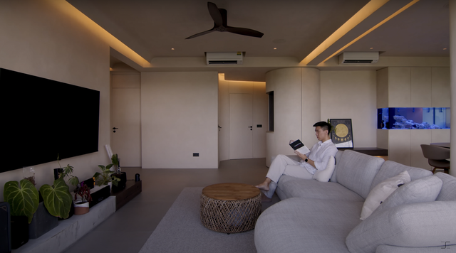 Kiến tr&uacute;c sư nghi&ecirc;n cứu từng sở th&iacute;ch của gia chủ, cải tạo ngoạn mục căn nh&agrave; cũ kỹ - Ảnh 5.
