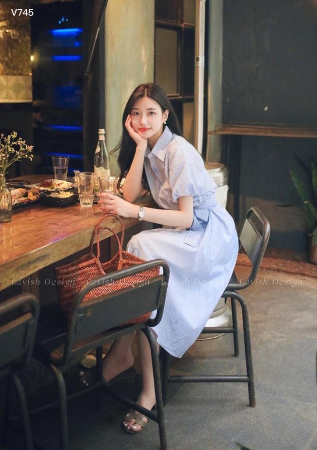 Gợi &yacute; 10 mẫu v&aacute;y sơ mi để n&agrave;ng c&ocirc;ng sở tuổi 30 mặc đẹp như nữ ch&iacute;nh ng&ocirc;n t&igrave;nh - Ảnh 9.