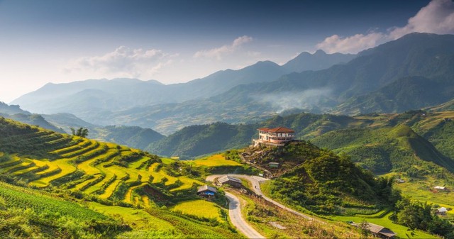 Báo quốc tế gợi ý top 10 điểm đến khám phá vẻ đẹp tiềm ẩn của Việt Nam - Ảnh 1.
