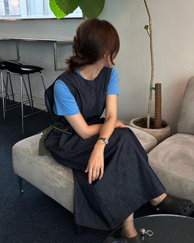 Học theo blogger người Hàn cách diện áo phông hợp mốt - Ảnh 6.