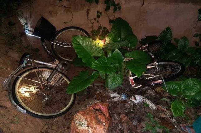 Rủ nhau đạp xe đi chơi, 3 học sinh mất t&iacute;ch b&iacute; ẩn - Ảnh 2.