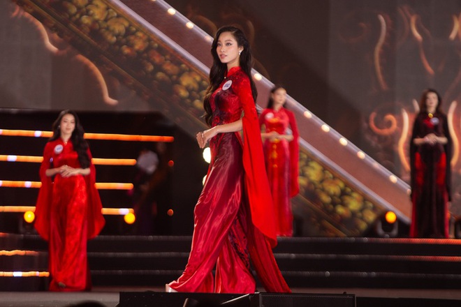 Chung kết Miss World Vietnam 2023: Mai Phương rạng rỡ, top 40 trình diễn cuốn hút - Ảnh 7.