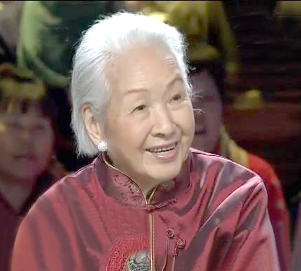 88 tuổi mắc ung thư ruột, bà cụ đẹp lão nhất Trung Quốc vẫn sống đến 115 tuổi: Bí quyết là thích ăn thịt và 3 thói quen đơn giản - Ảnh 1.