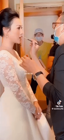 Rần rần khoảnh khắc Phương Oanh diện v&aacute;y cưới lộng lẫy, ch&iacute;nh thức về chung nh&agrave; với Shark B&igrave;nh? - Ảnh 3.
