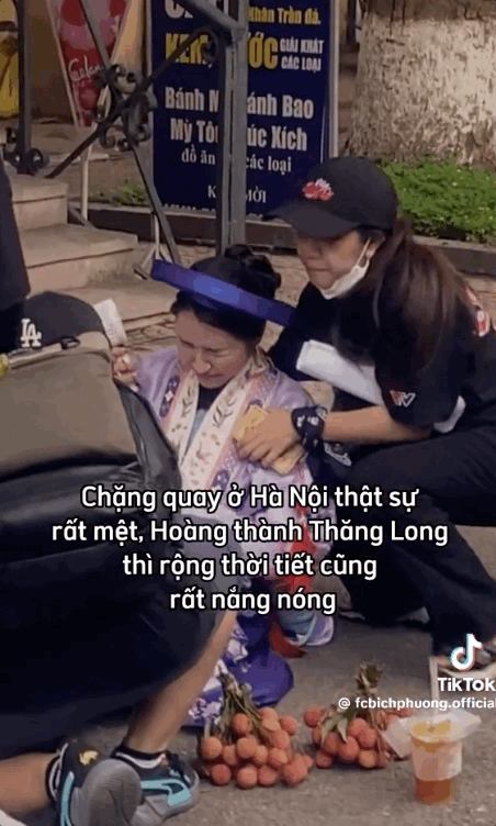 Bích Phương đau đớn đến mức bật khóc giữa đường, chuyện gì đây? - Ảnh 5.