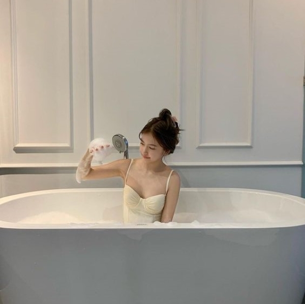 5 lợi ích sức khỏe nhờ tắm nước lạnh buổi sáng được chuyên gia bật mí - Ảnh 3.