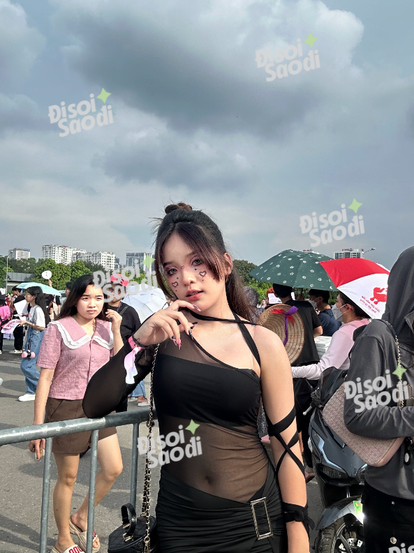 Ngắm trọn bộ ảnh gái xinh lên đồ cháy phố đi concert BLACKPINK đêm thứ 2 - Ảnh 6.