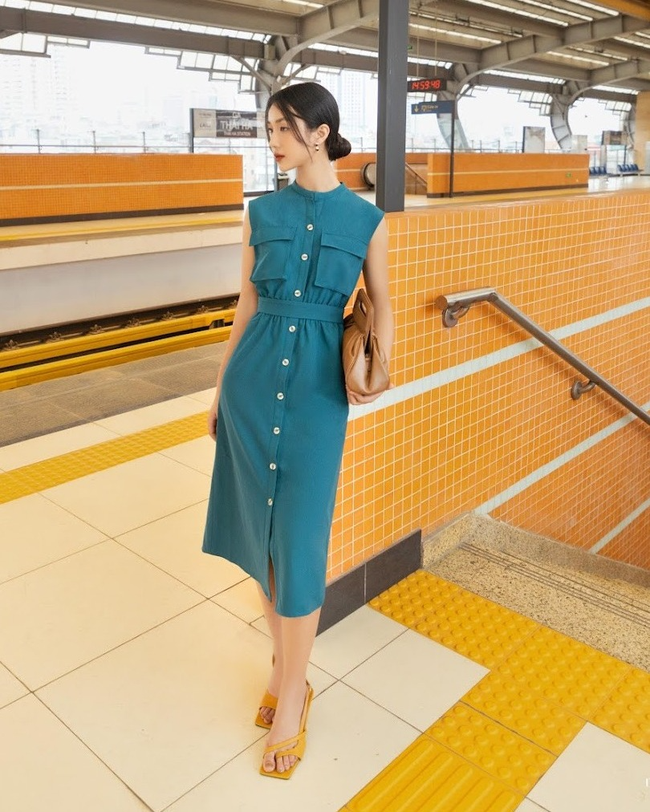 10 mẫu váy trơn màu hack dáng cực khéo dành cho nàng công sở tuổi 30 - Ảnh 9.