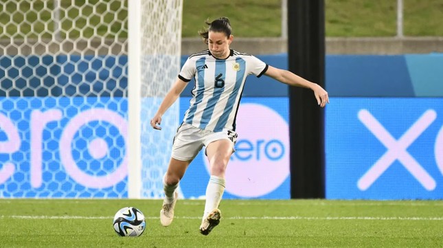Thủ quân tuyển nữ Argentina tủi thân trước thềm World Cup nữ 2023: Chúng tôi như kẻ vô hình - Ảnh 2.