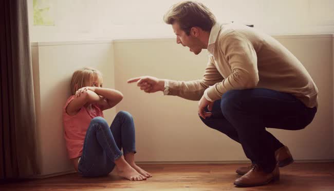 8 sai lầm cha mẹ dễ mắc phải khi dạy dỗ con cái: Điều đầu tiên cần chú ý nhất - Ảnh 1.