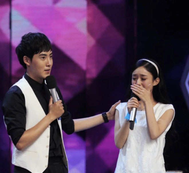 Mỹ nam 12 năm nhan sắc không đổi: Khiến Triệu Lệ Dĩnh mang ơn vì 1 bát mì, tụt dốc đến mức fan bỏ đi gần hết - Ảnh 4. Mỹ nam 12 năm nhan sắc không đổi: Khiến Triệu Lệ Dĩnh mang ơn vì 1 bát mì, tụt dốc đến mức fan bỏ đi gần hết - Ảnh 4.