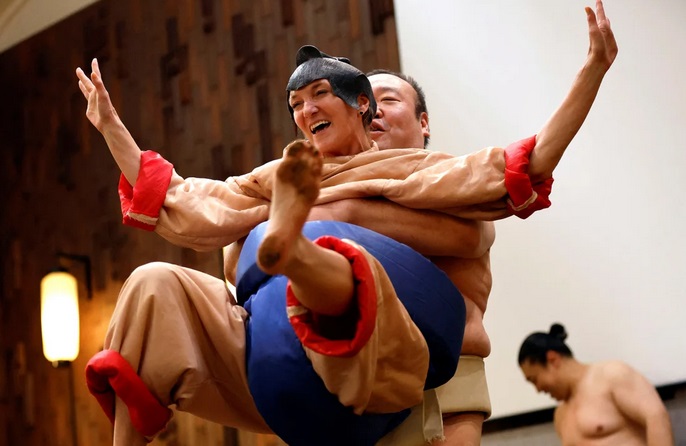 Công việc mang lại tiếng cười cho các cựu đô vật sumo
