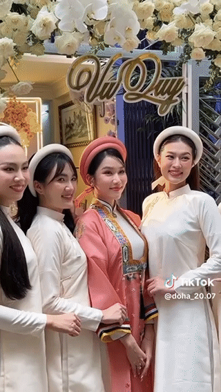 &Aacute; hậu Phương Anh rạng rỡ trong lễ vu quy, d&agrave;n ph&ugrave; d&acirc;u l&agrave; c&aacute;c người đẹp nổi tiếng - Ảnh 4.