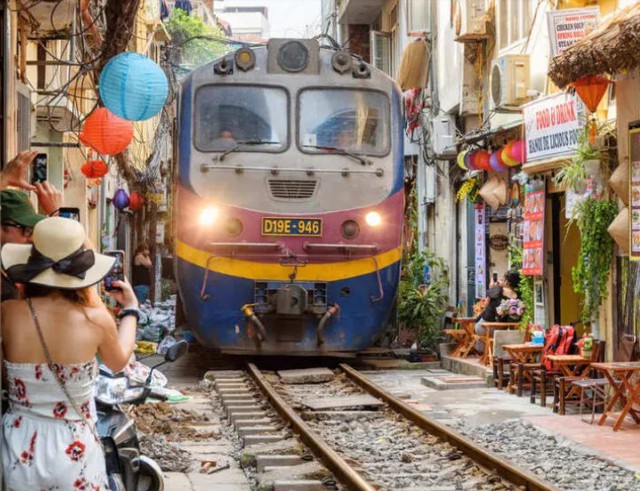 Báo Philippines: Du lịch Việt Nam có cả nụ cười và văn hóa, thay đổi ngoạn mục sau 10 năm - Ảnh 1.