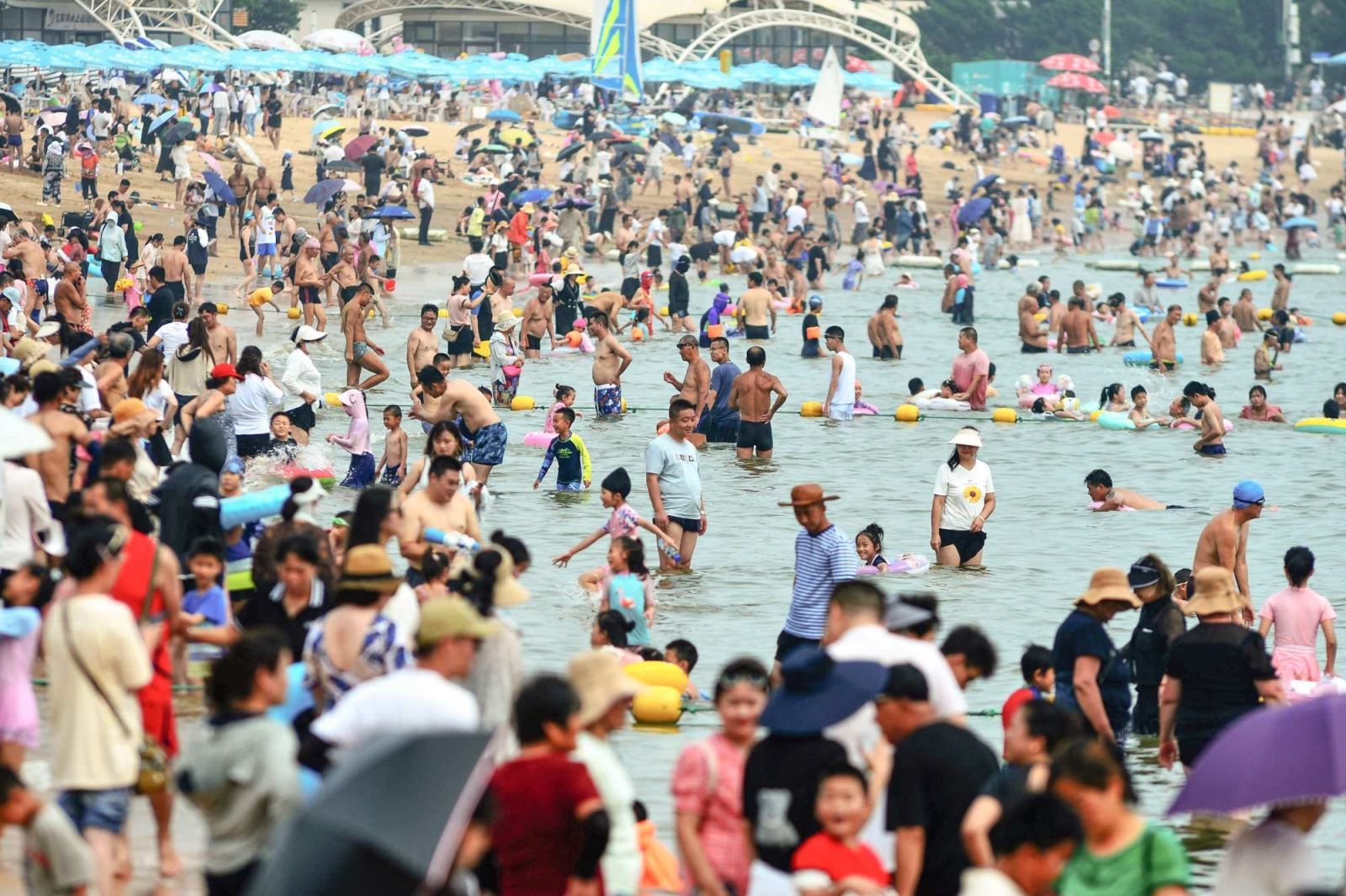 Tại sao các quốc gia châu Á cần học cách 'sống chung' với nắng nóng?