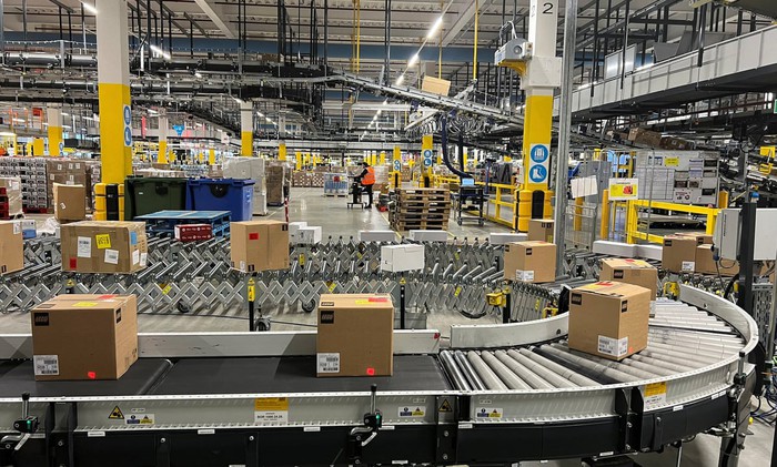 Làn sóng đình công của nhân viên Amazon ở Anh: Cuộc chiến dai dẳng không hồi kết