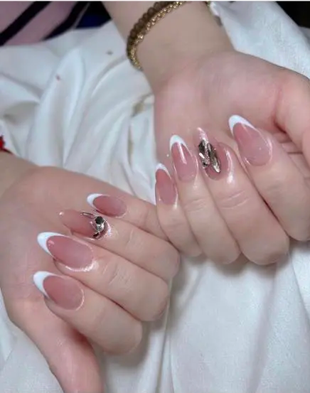 Cô gái Sài Gòn làm nail mất 6 tiếng, hóa đơn tiền triệu nhưng thành quả cười ra nước mắt - Ảnh 6.