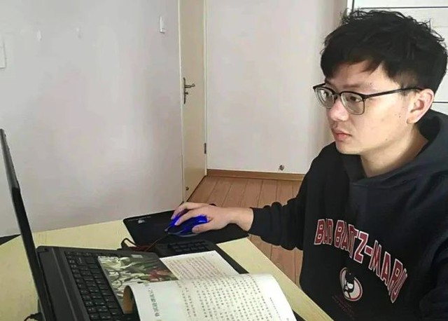 Chi hơn 10 tỷ đồng cho con đi du học rồi về nước, vợ chồng Trung Quốc lại bạc đầu lo việc của con - Ảnh 3. Chi hơn 10 tỷ đồng cho con đi du học rồi về nước, vợ chồng Trung Quốc lại bạc đầu lo việc của con - Ảnh 3.