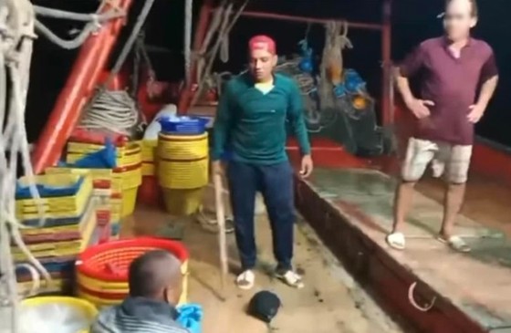Vụ ngư phủ bị đánh trên tàu cá ở Kiên Giang: Giải cứu thêm 2 nạn nhân - Ảnh 1.