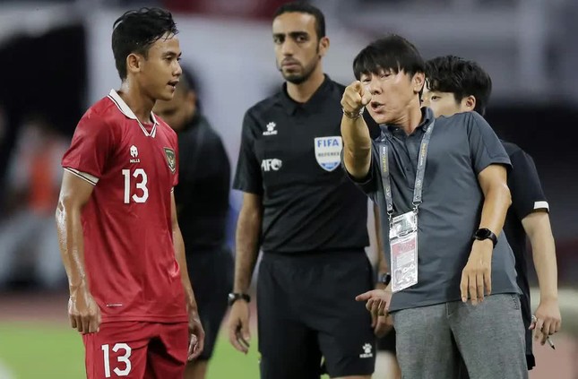 Truyền thông Indonesia nhờ cậy Việt Nam thắng để đưa đội nhà vào bán kết - Ảnh 2.