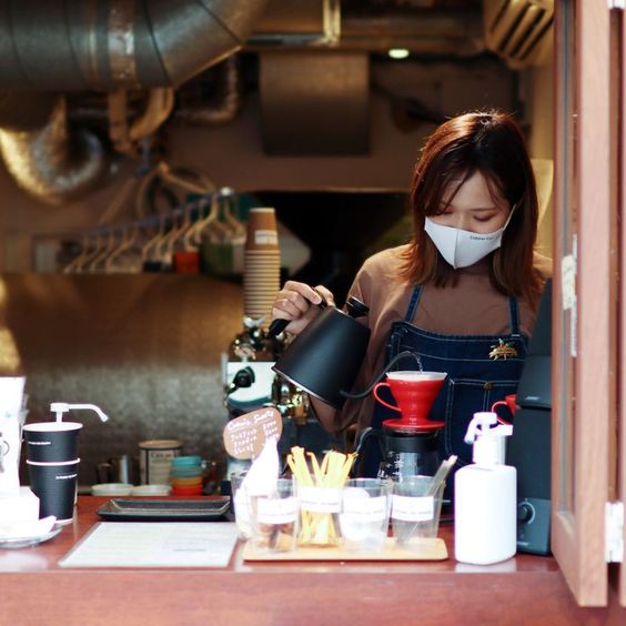 Cầm 150 triệu đồng mở qu&aacute;n cafe nhưng vỡ mộng, c&ocirc; g&aacute;i r&uacute;t ra điều quan trọng nhất khi tự kinh doanh - Ảnh 2.