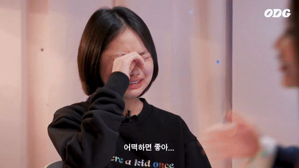 Video 22 triệu view nữ diễn viên Mask Girl khóc nức nở khi gặp IU bất ngờ hot lại, chuyện gì đã xảy ra? - Ảnh 3.