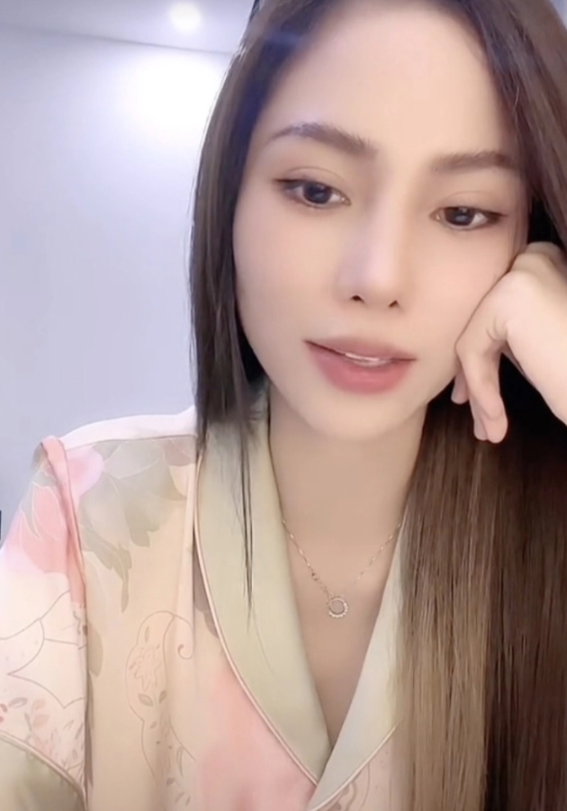 Drama bách hợp ồn ào hiện tại: Nữ CEO livestream kể về người yêu cũ, cay đắng vì phải bao trọn chi phí trong 2 năm yêu - Ảnh 2.