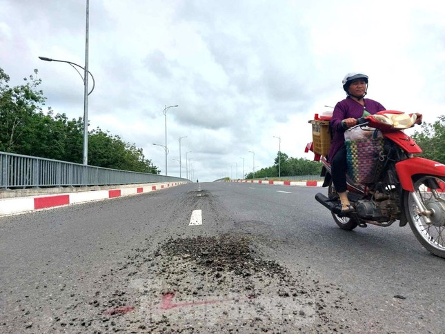 Cầu đường nghìn tỷ nối Bình Dương, Tây Ninh thông xe chưa lâu đã xuống cấp - Ảnh 10.