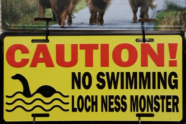 Chùm ảnh cuộc săn tìm quái vật hồ Loch Ness lớn nhất