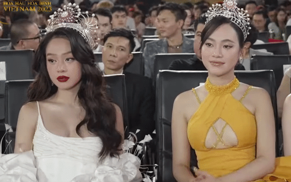 Rộ khoảnh khắc dàn hoa hậu cười gượng khi chỉ Á hậu Bảo Ngọc được xướng tên ở Miss Grand Vietnam, sự thực là gì? - Ảnh 3.