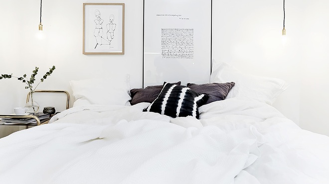 Phòng ngủ trắng với những thiết kế đơn giản nhưng hấp dẫn - Ảnh 5.