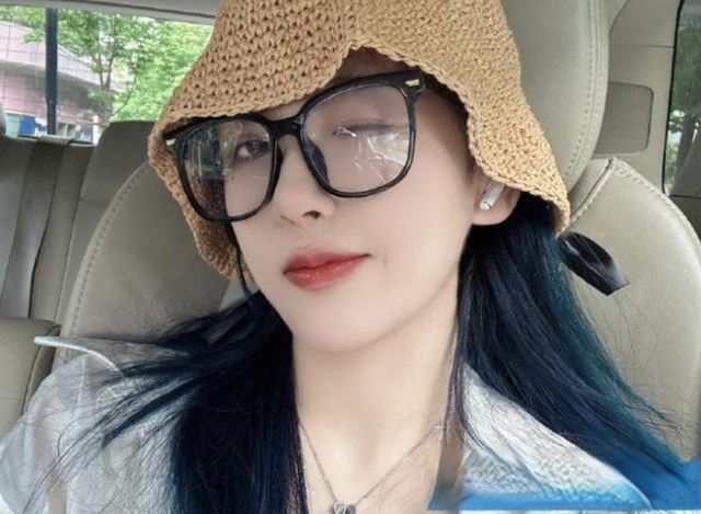 Đăng tải ảnh đảo ng&oacute;i m&agrave; cũng g&acirc;y sốt, nữ thần n&agrave;o c&oacute; sức h&uacute;t đến vậy? - Ảnh 4.