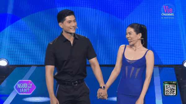 Lâm Bảo Châu lần đầu nắm tay Lệ Quyên đến Người Ấy Là Ai, cách xưng hô khiến Trấn Thành nổi da gà - Ảnh 2.