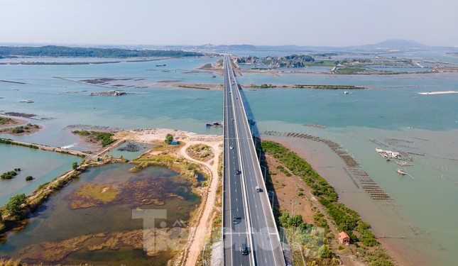 Nổi bật công trình thay đổi giao diện thành phố thuộc tỉnh lớn nhất Việt Nam - Ảnh 11.