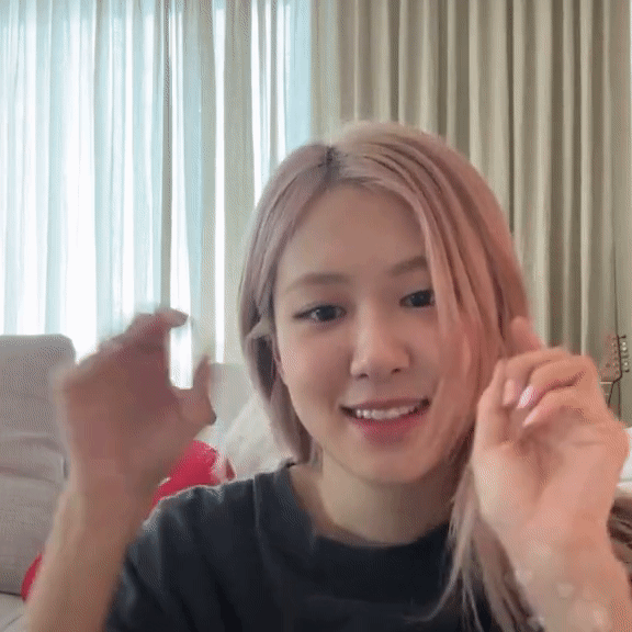 Rosé bị đánh bản quyền vì mở nhạc BLACKPINK, sốc ngang khi nghe tin fan chia tay - Ảnh 1.