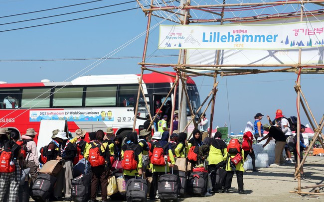 Hàn Quốc sơ tán hàng nghìn người tham dự Trại Hướng đạo Thế giới trước bão Khanun