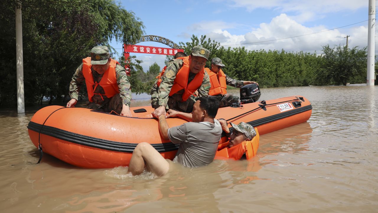 Mưa lũ kỷ lục nhấn chìm 'vựa lúa' của Trung Quốc, gây lo ngại về an ninh lương thực