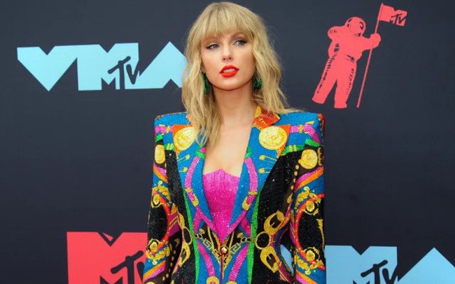 Đề cử MTV VMAs 2023: Taylor Swift dẫn đầu, K-Pop đổ bộ - Ảnh 1.