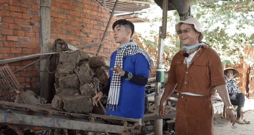 Trung Quân tiếp tục gây sốt khi hát các ca khúc nổi tiếng TikTok, bộ đôi Huy - Jun kết hợp cực ngọt - Ảnh 6.