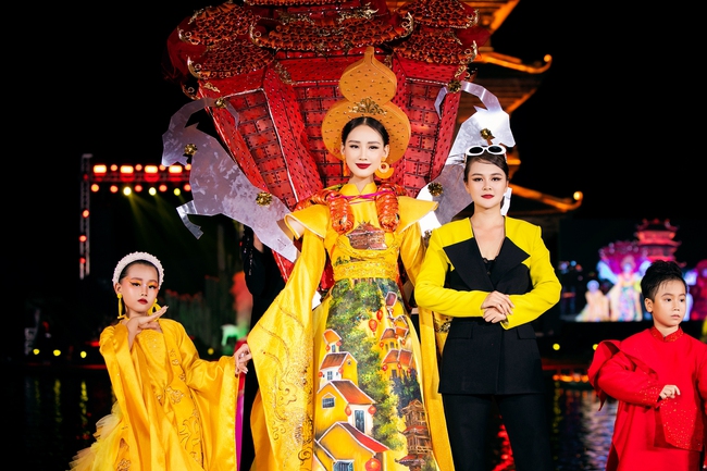 Tinh hoa cố đô: Show diễn quảng bá văn hóa du lịch thông qua lăng kính thời trang - Ảnh 3.