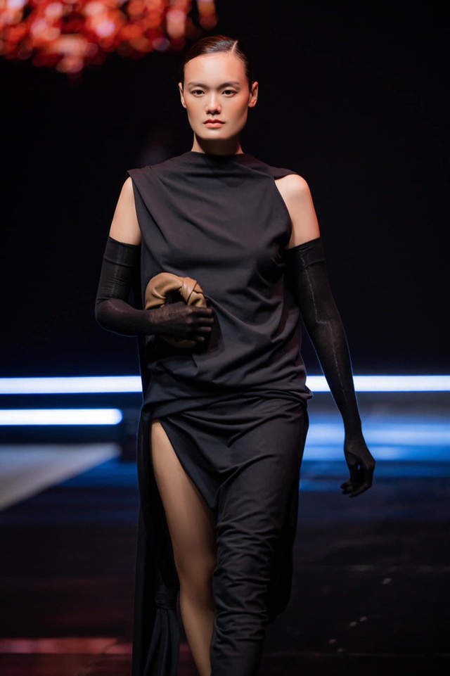 Sao nữ Vbiz diện v&aacute;y cưới, x&aacute;c nhận tổ chức h&ocirc;n lễ v&agrave;o h&ocirc;m nay - Ảnh 6.