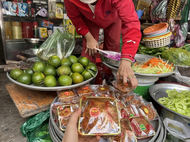 Tràn lan bánh trung thu 3 không - Ảnh 1.