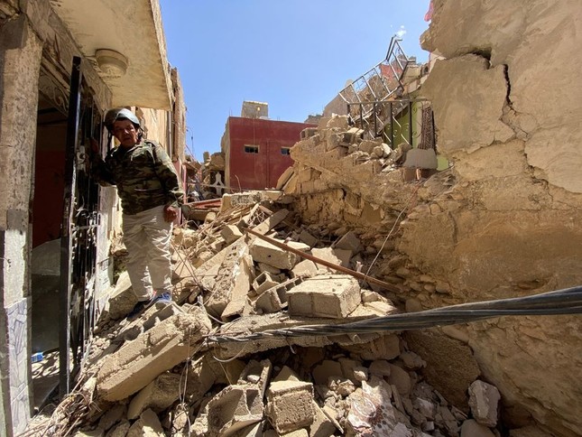 Động đất khiến hàng nghìn người thiệt mạng: Các đội cứu hộ đổ về Maroc - Ảnh 7.