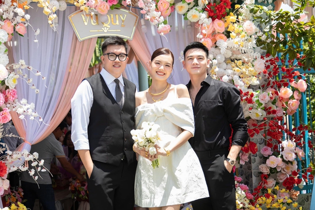 Minh Tú, Võ Hoàng Yến cùng dàn người mẫu đình đám đổ bộ đám cưới của sao nữ Vbiz - Ảnh 8.