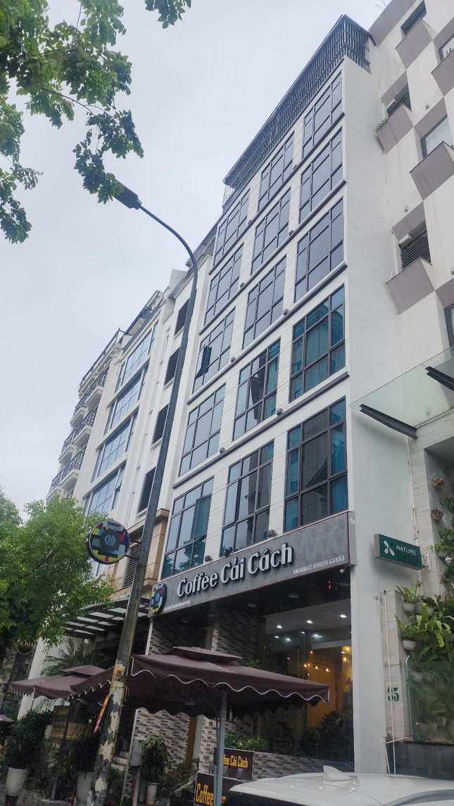 Phát lộ hàng trăm nhà ở hô biến thành chung cư mini cho thuê - Ảnh 4.