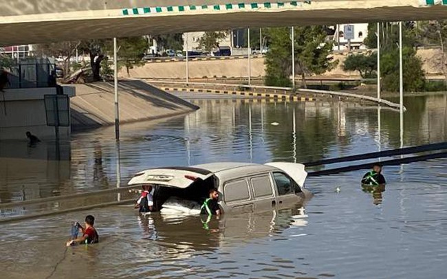 Hơn 800.000 người bị ảnh hưởng vì lũ lụt ở Libya